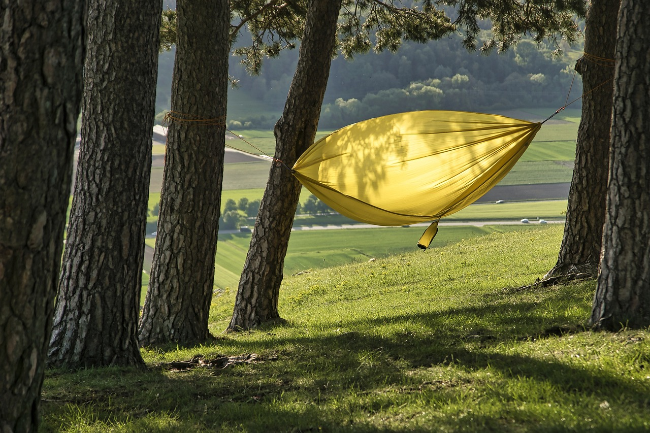 5 Ways to Enjoy Your Rope Hammock This Summer