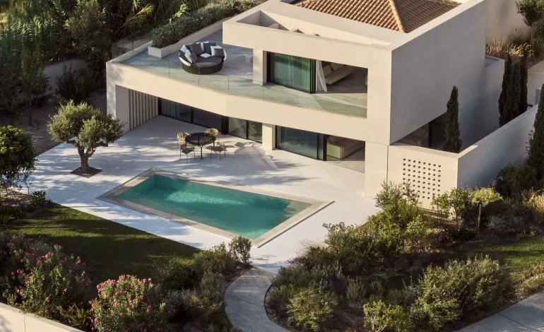 Luxury Villas Greece le Collectionist: Elite Island Escapes